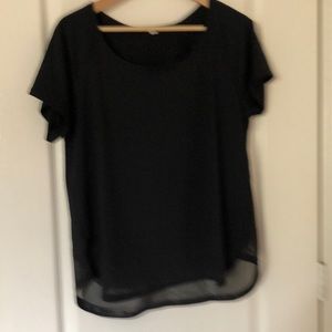 Lululemon black top